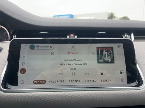 Used 2023 Land Rover Range Rover Evoque S image 25