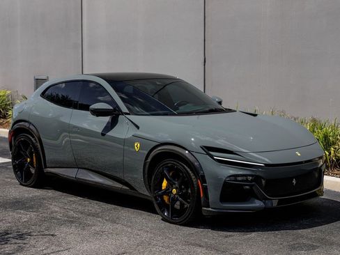 Used 2025 Ferrari Purosangue AWD/4WD image 7