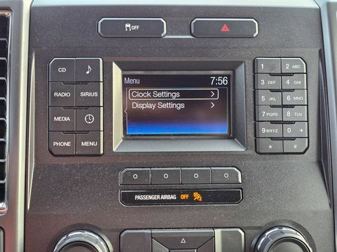 Used 2017 Ford F150 XLT AWD/4WD image 15