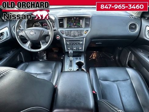 Used 2017 Nissan Pathfinder SL w/ SL Premium Package AWD/4WD image 14