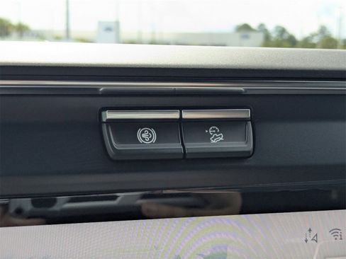 New 2025 Ford F250 Platinum image 21