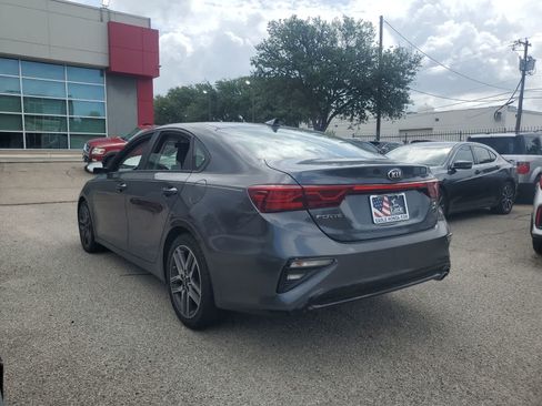 Used 2019 Kia Forte S w/ S Premium Package FWD image 4