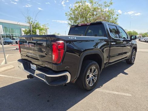 Used 2025 GMC Sierra 1500 SLT AWD/4WD image 6