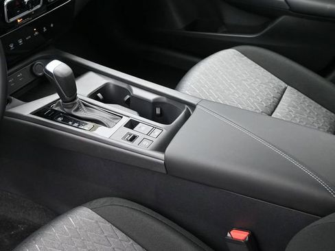 New 2026 Nissan Sentra SV w/ Floor Mat Package FWD image 20