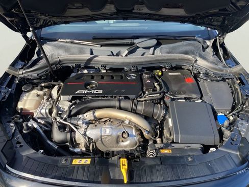 Used 2022 Mercedes-Benz GLA 35 AMG 4MATIC image 10