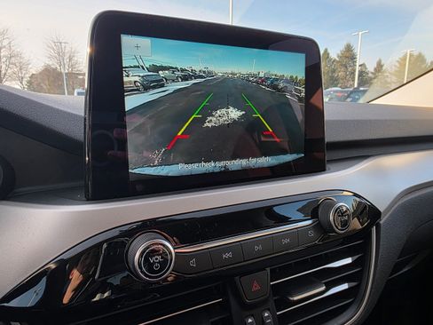 Certified 2022 Ford Escape SE w/ Convenience Package image 16