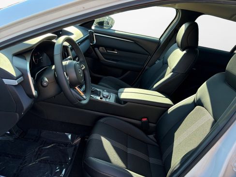 New 2025 MAZDA CX-50 AWD 2.5 S w/ Preferred Package image 9