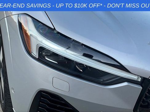 Used 2025 Volvo XC60 T8 Plus w/ Protection Package Premier image 40