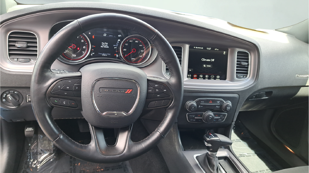 Used 2023 Dodge Charger SXT w/ Cold Weather Package RWD image 17