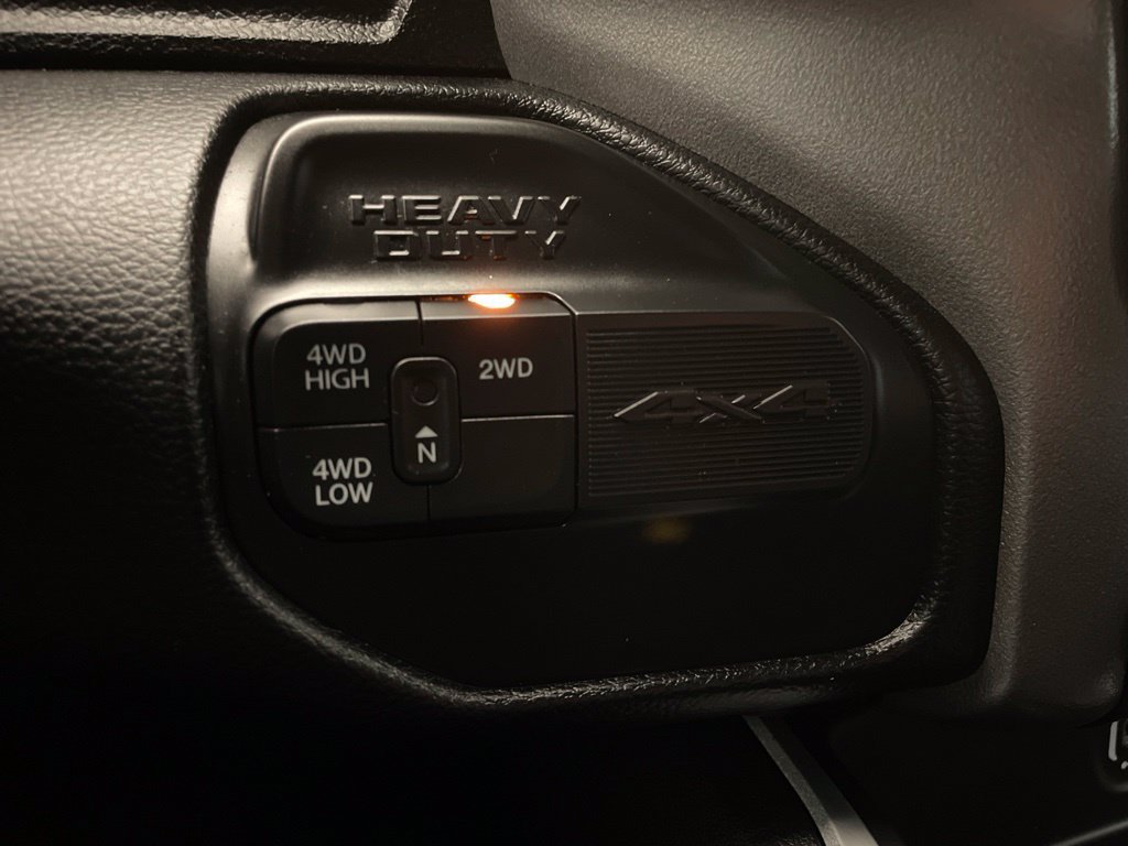 Certified 2021 RAM 2500 Big Horn w/ Night Edition AWD/4WD image 17