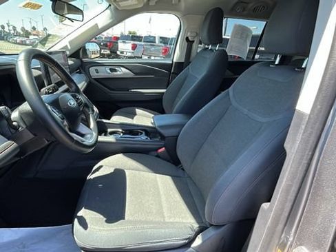 Certified 2025 Ford Explorer Active RWD image 17