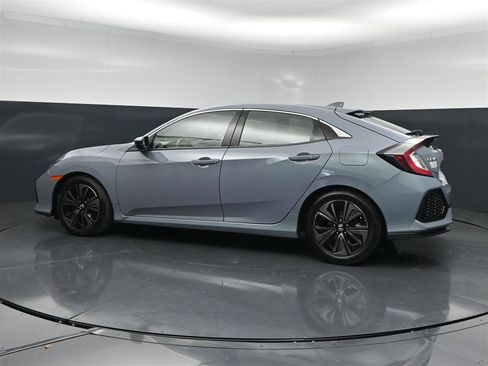Used 2018 Honda Civic EX-L image 8