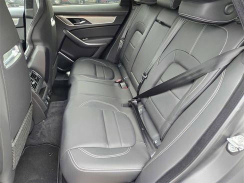 New 2026 Jaguar F-PACE R-Dynamic S image 10