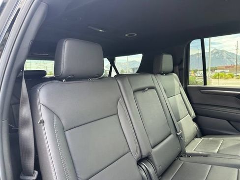 Certified 2025 Chevrolet Suburban Z71 AWD/4WD image 29