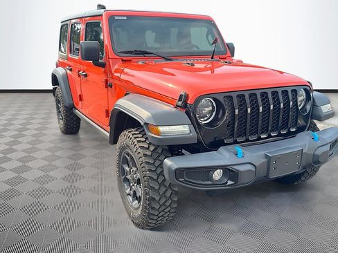Certified 2023 Jeep Wrangler Unlimited AWD/4WD image 4