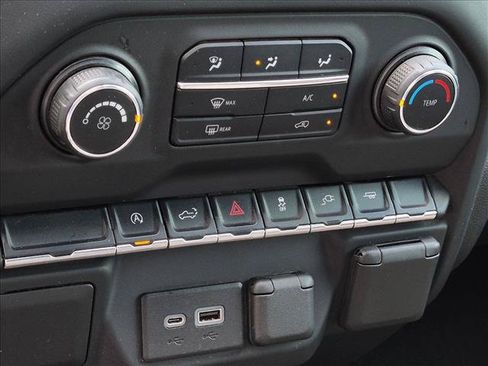 Used 2021 Chevrolet Silverado 1500 Custom RWD image 14