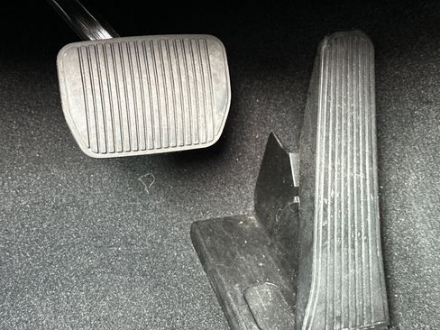 Used 2025 Ford Explorer ST-Line w/ ST-Line Street Pack image 47