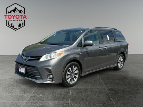 Certified 2018 Toyota Sienna XLE Premium AWD/4WD image 1