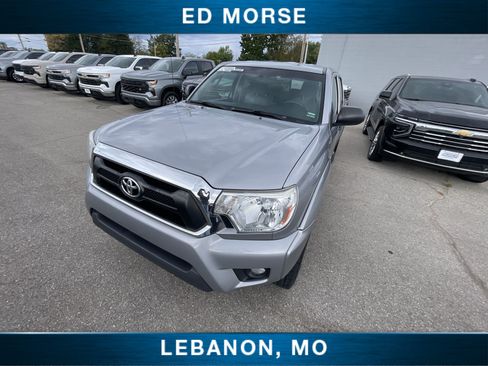 Used 2015 Toyota Tacoma 4x4 Double Cab w/ TRD Off-Road Package image 18