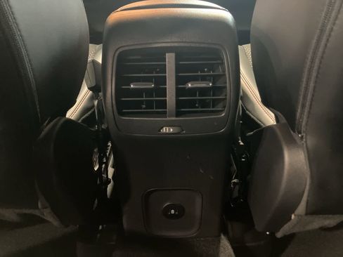 Used 2025 Ford Escape ST-Line FWD image 23