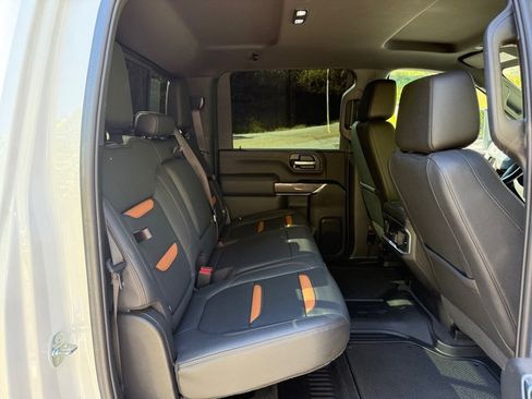 Used 2022 GMC Sierra 2500 AT4 w/ AT4 Preferred Package image 21