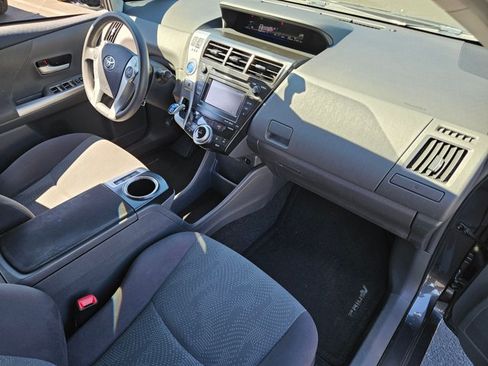 Used 2012 Toyota Prius V Three FWD image 20