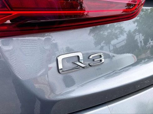 Used 2016 Audi Q3 2.0T Prestige w/ Prestige Package AWD/4WD image 35