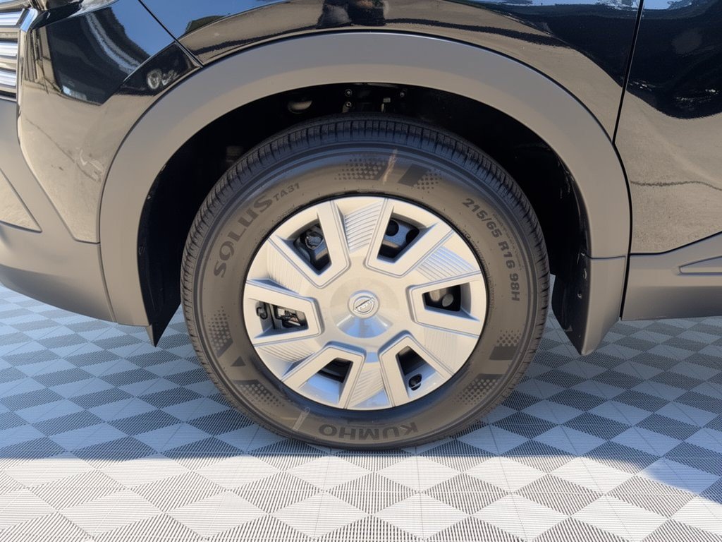 New 2027 Nissan Kicks S FWD image 13