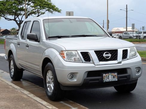 Used 2019 Nissan Frontier SV w/ Value Truck Package image 6