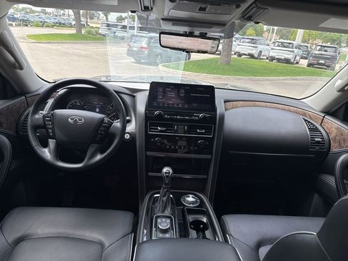 Used 2023 INFINITI QX80 Premium Select w/ All-Season Package AWD/4WD image 25