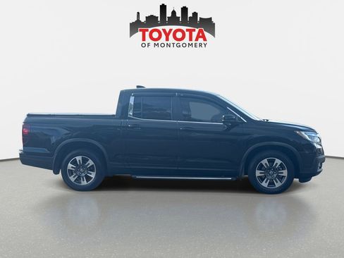 Used 2018 Honda Ridgeline RTL-T image 2
