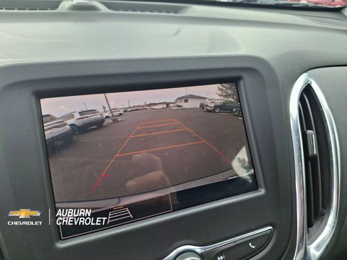 Certified 2022 Chevrolet Equinox LT FWD image 14