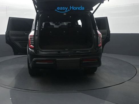 Used 2025 Nissan Armada PRO-4X w/ Convenience Package AWD/4WD image 39