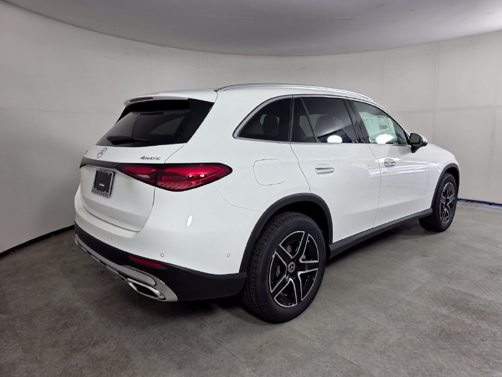 New 2027 Mercedes-Benz GLC 300 4MATIC image 4