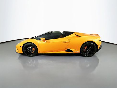 Used 2021 Lamborghini Huracan EVO RWD image 66