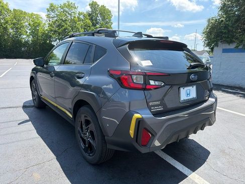 Used 2024 Subaru Crosstrek 2.5i Sport w/ Crosstrek Mirror Package AWD/4WD image 3
