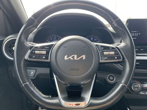 Used 2022 Kia Forte GT-Line w/ GT-Line Premium Package image 11