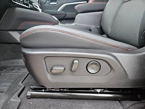 New 2026 Chevrolet Colorado Z71 w/ Technology Package image 4