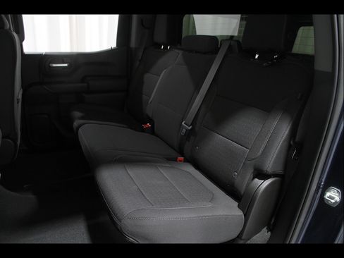 Used 2022 Chevrolet Silverado 1500 LT AWD/4WD image 19