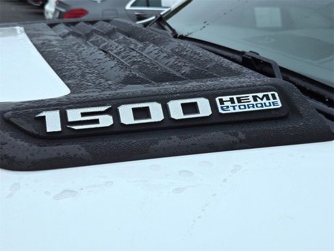 Used 2022 RAM 1500 Laramie w/ Sport Appearance Package image 9