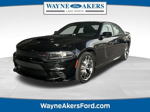 Used 2022 Dodge Charger GT w/ Driver Convenience Group image 1