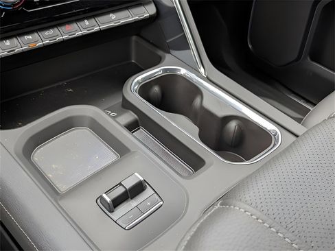 New 2025 GMC Sierra 2500 Denali w/ Denali Reserve Package image 24