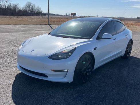 Used 2023 Tesla Model 3 Performance image 10