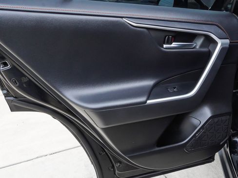 Used 2022 Toyota RAV4 Adventure image 23