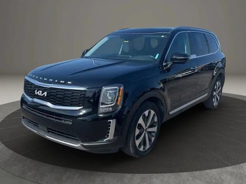 Used 2022 Kia Telluride S AWD/4WD image 1