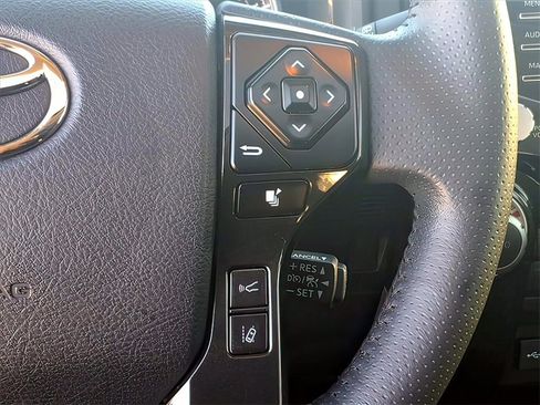 Used 2021 Toyota 4Runner Nightshade image 18