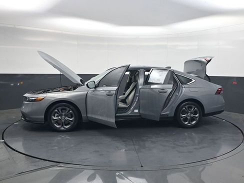 New 2025 Honda Accord EX-L image 36