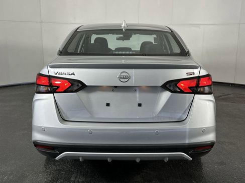 Used 2025 Nissan Versa SR image 10