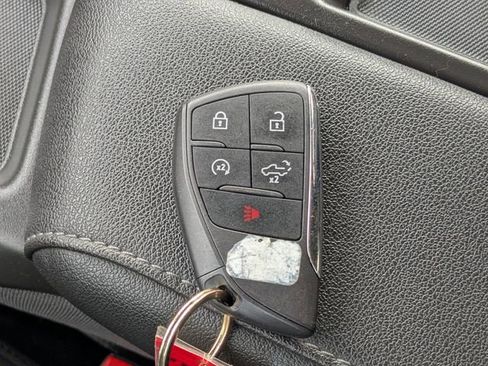 Used 2023 Chevrolet Silverado 1500 LT image 32