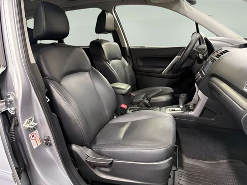 Used 2015 Subaru Forester 2.5i Limited AWD/4WD image 15